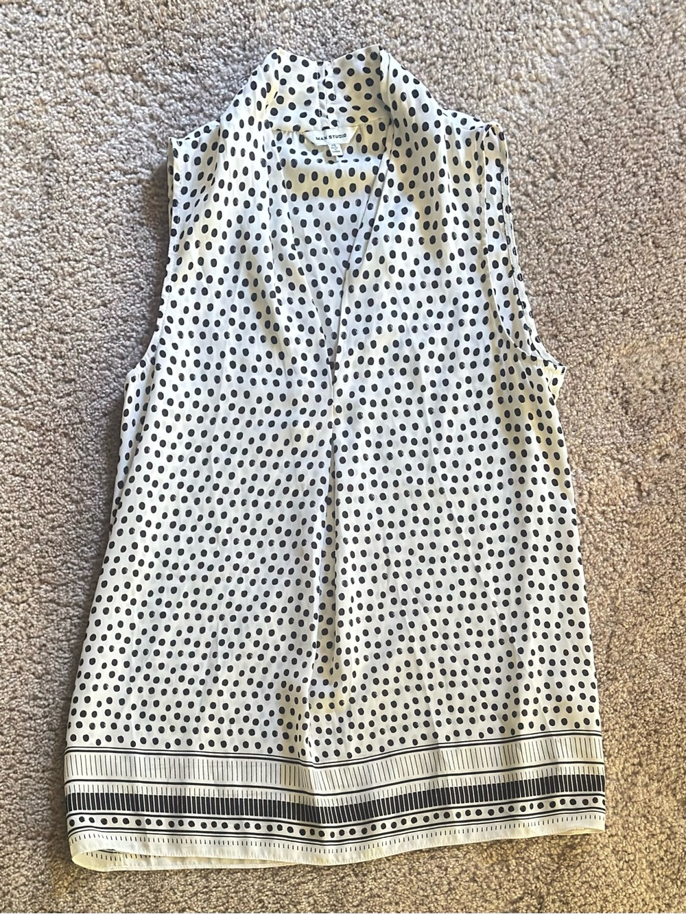 Max Studio Sleeveless Polka Dot Women's Blouse Top White & Black SIZE XS